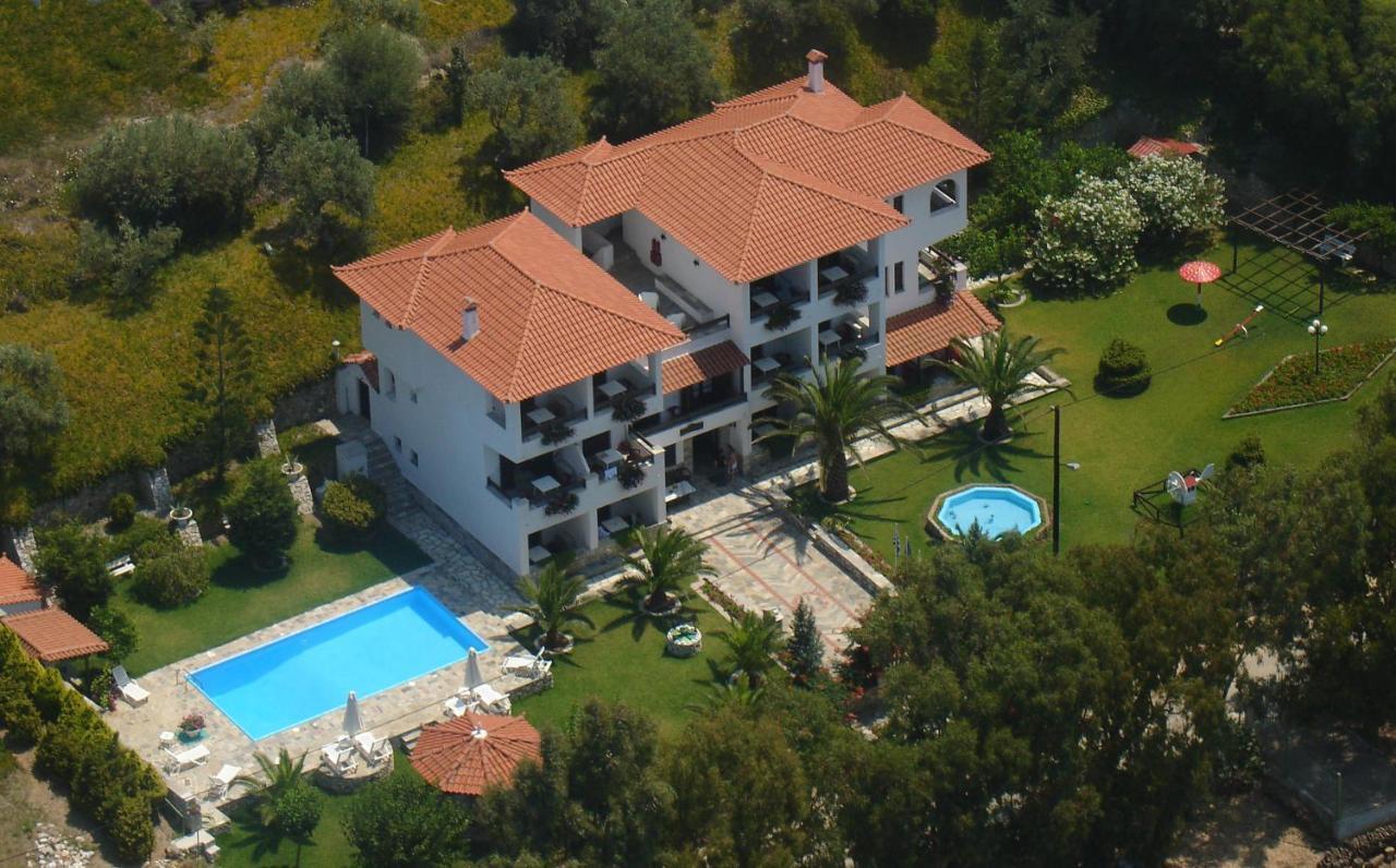 Villa Spartias Skiathos by Eksteriør billede